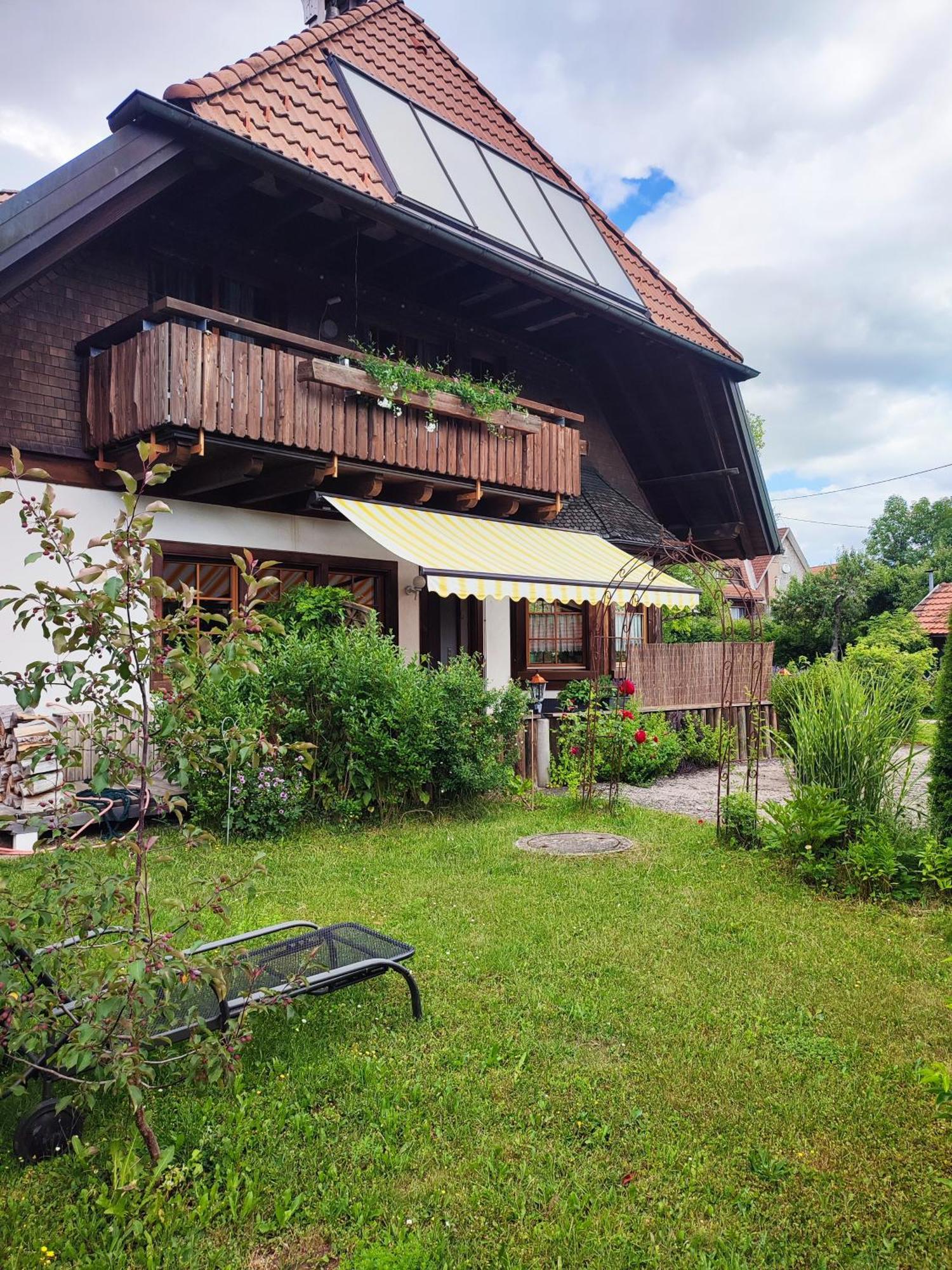 Ferienwohnung Hasenfratz Лёффинген Экстерьер фото